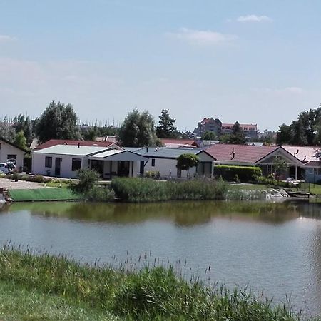 Het Boothuis Villa Sint Annaland Bagian luar foto