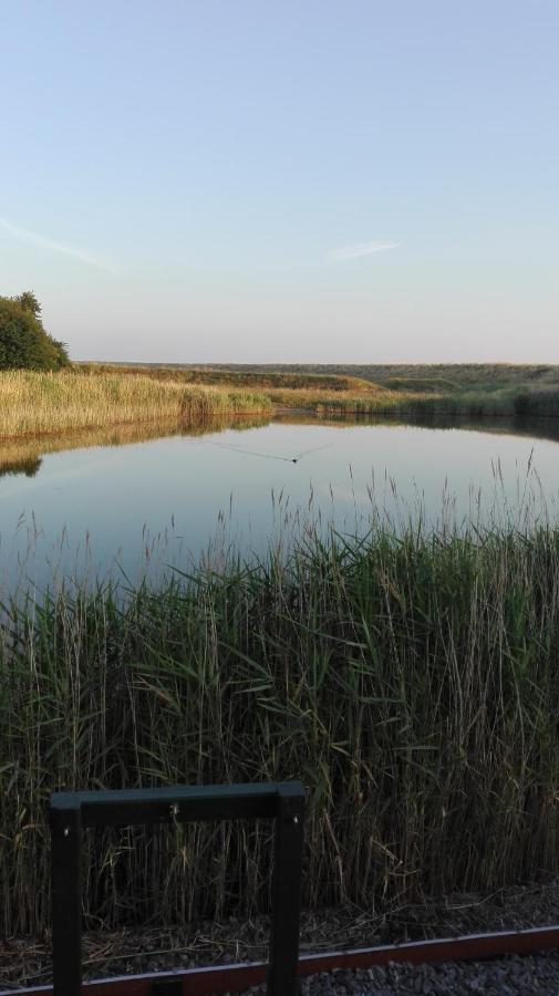 Het Boothuis Villa Sint Annaland Bagian luar foto
