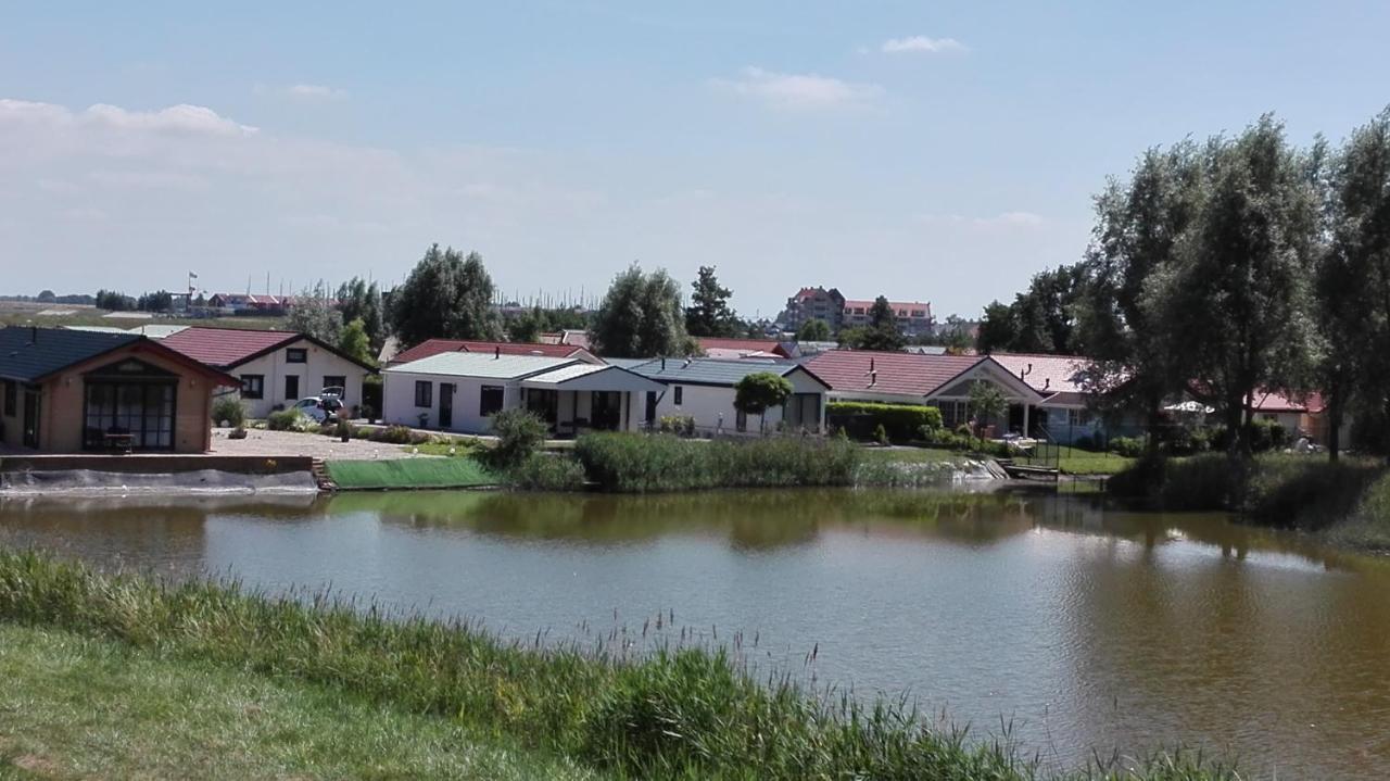 Het Boothuis Villa Sint Annaland Bagian luar foto