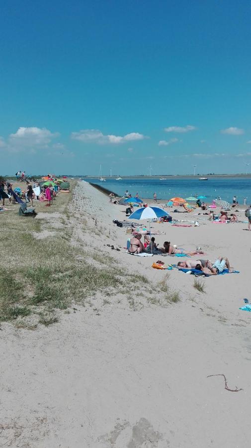 Het Boothuis Villa Sint Annaland Bagian luar foto
